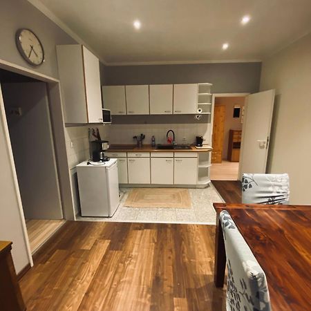 Flat For Up To 4 People In Dresden-Striesen Apartamento Exterior foto