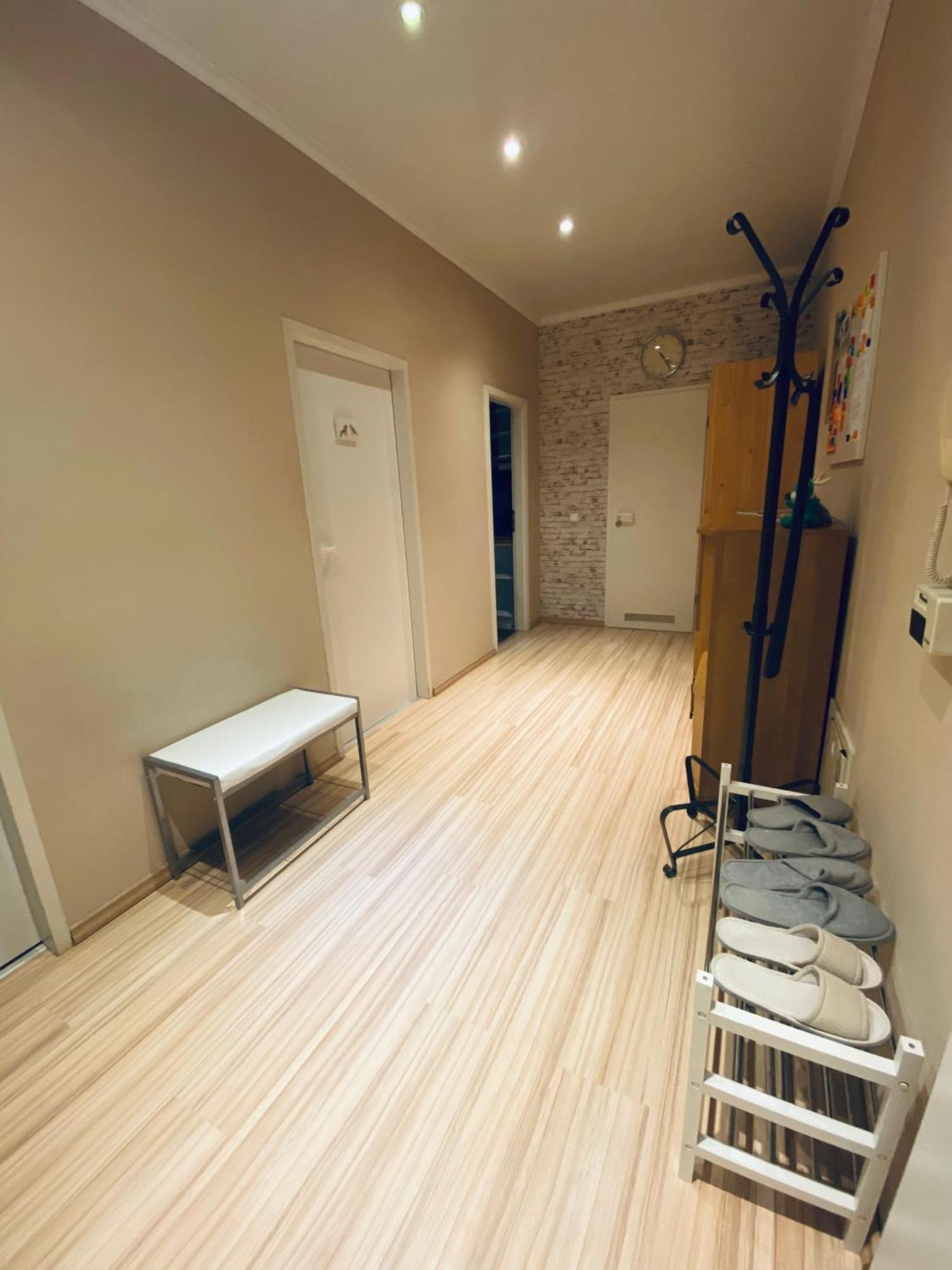 Flat For Up To 4 People In Dresden-Striesen Apartamento Exterior foto